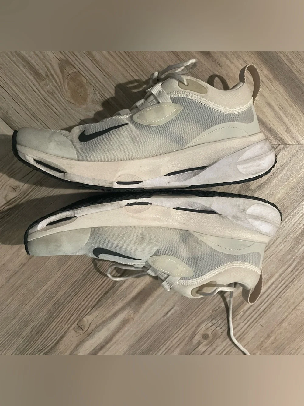 Nike Spark Sneakers